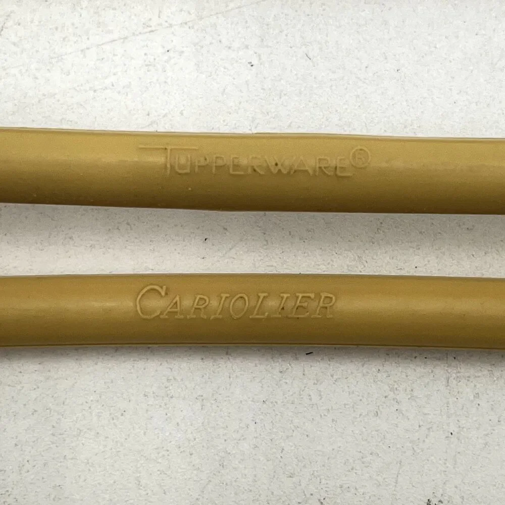 Tupperware 425-7 425-8  Cariolier Handles Harvest Gold